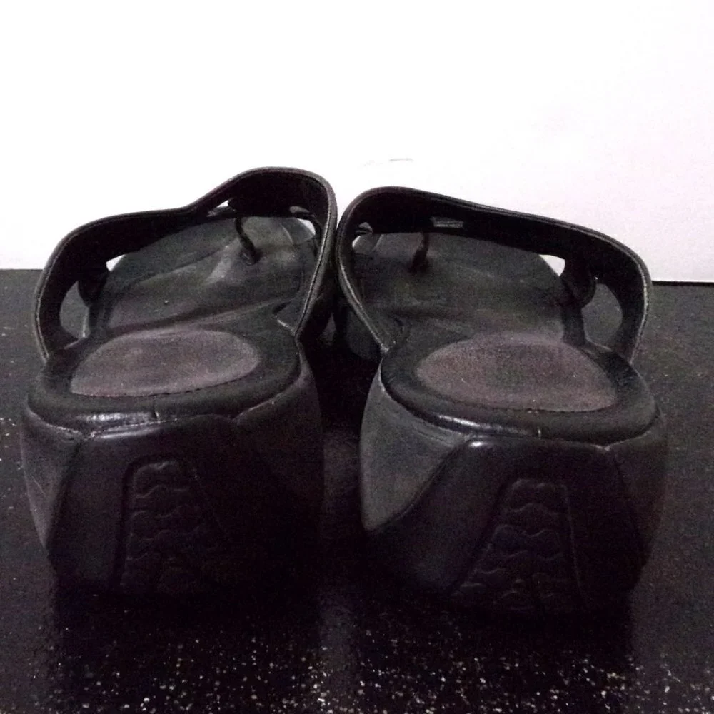 Merrell Black Sundial Spin Wedge Sandals Leather
